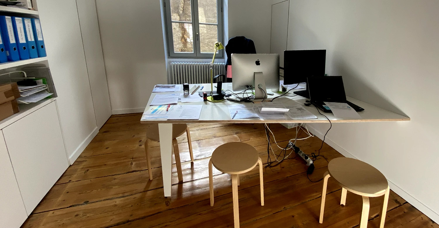 Espace coworking avec bureau sur mesure espace coworking avec mobilier bureau sur mesure