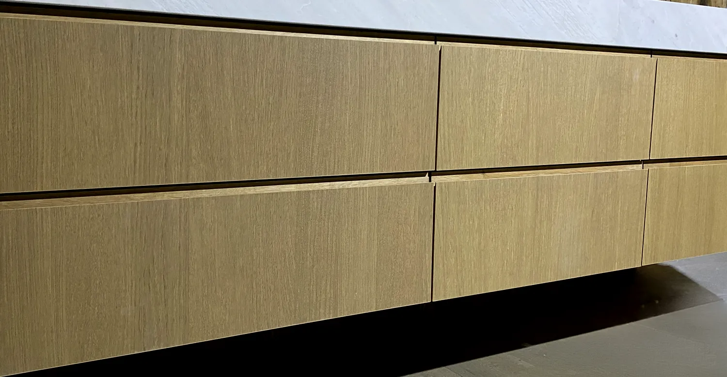 Meuble salle de bain bois sur mesure meuble salle de bain suspendu en bois sur mesure Chambéry